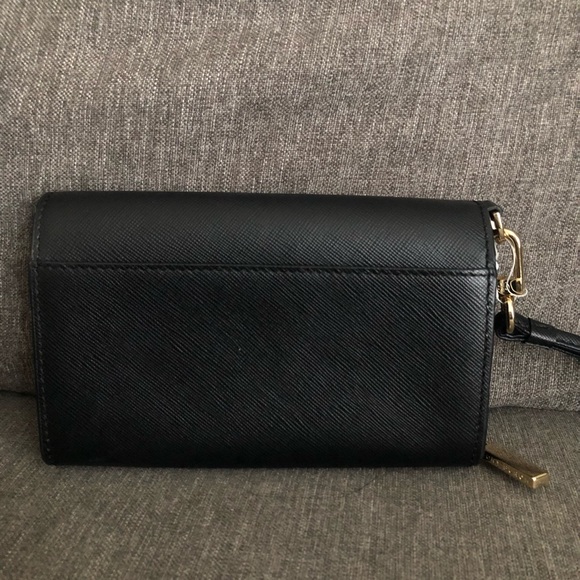 Tory Burch Robinson Envelope Wristlet Wallet - Picture 2 of 4